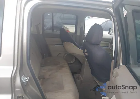 2007 Jeep Patriot Sport from USA, damaged, VIN 1J8FF28W77D370435